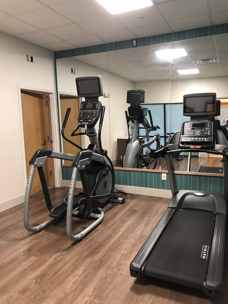 Holiday Inn Express Metropolis - photo 47