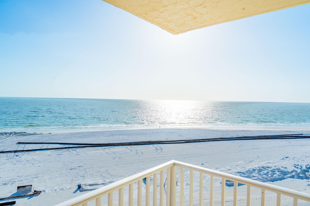 Estero Beach & Tennis 605 c - photo 15