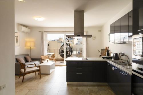 Modern&quiet ensuite room in Unknown City, Malta