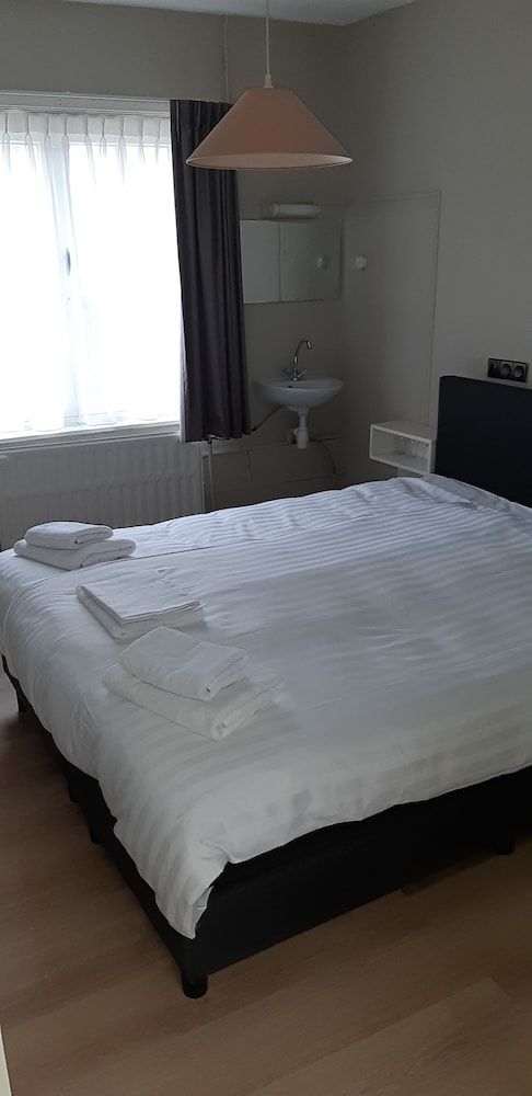 Hotel Gaudi — Valkenburg — photo 2