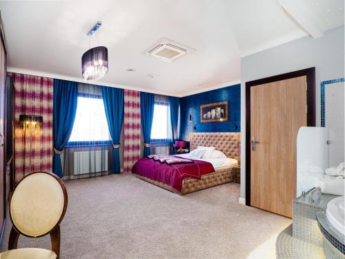 Resort Strzelnica — hotel in Kochanowice