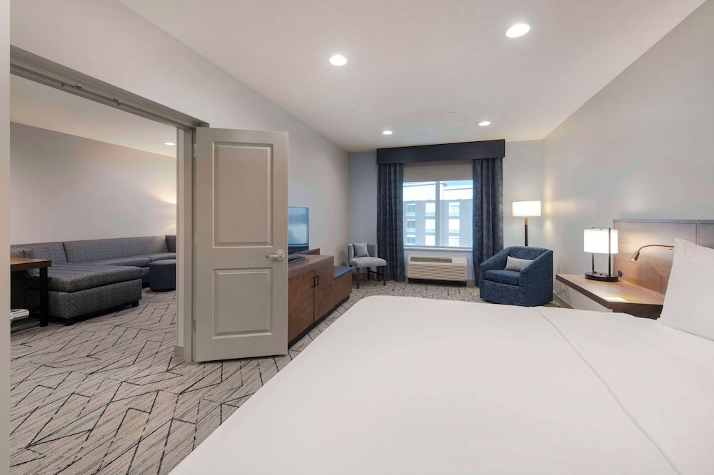 Hilton Garden Inn Raleigh Cary - photo 27