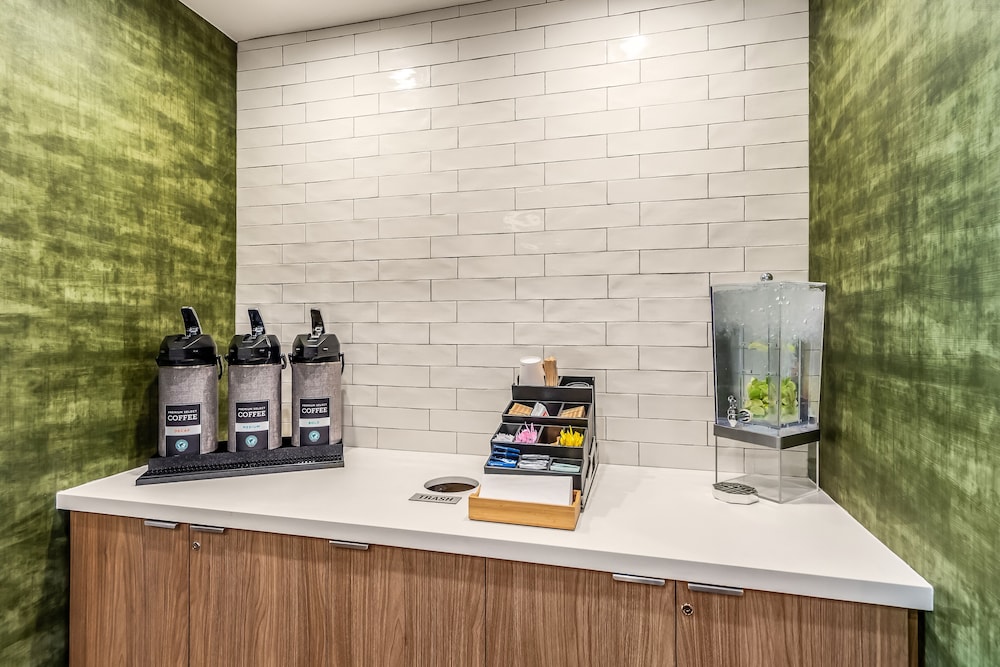 Fairfield Inn & Suites by Marriott Dallas DFW Airport North Coppell Grapevine - photo 23