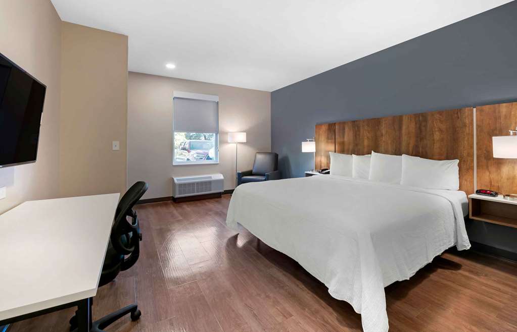 Extended Stay America Premier Suites Orlando Sanford - photo 20