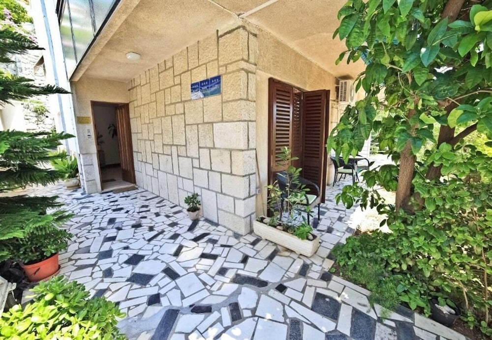 Dragi Great Location & Comfortable SA1 - last minute hotel in Split