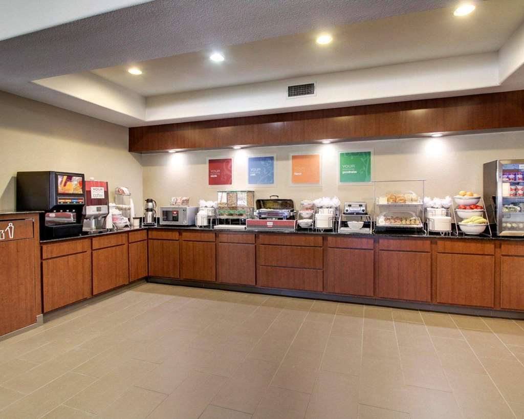Comfort Suites Tyler South - photo 31