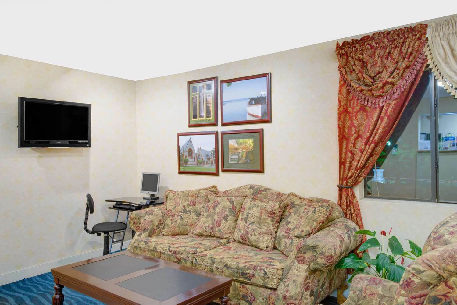 The Cayuga Inn at the Finger Lakes - photo 11