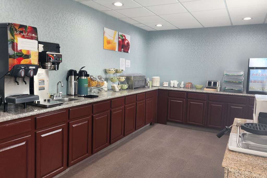 Quality Inn Dublin I 81 - photo 43