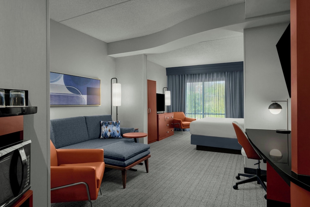 Courtyard by Marriott Pittsburgh Airport Settlers Ridge - photo 11