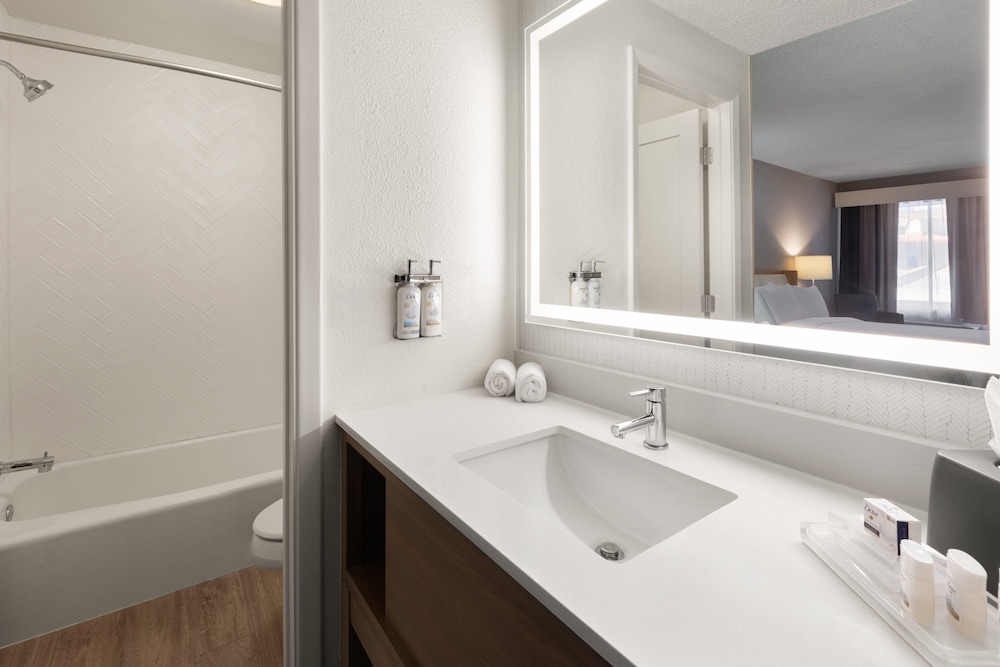 Holiday Inn El Paso West Sunland Park by IHG - photo 33