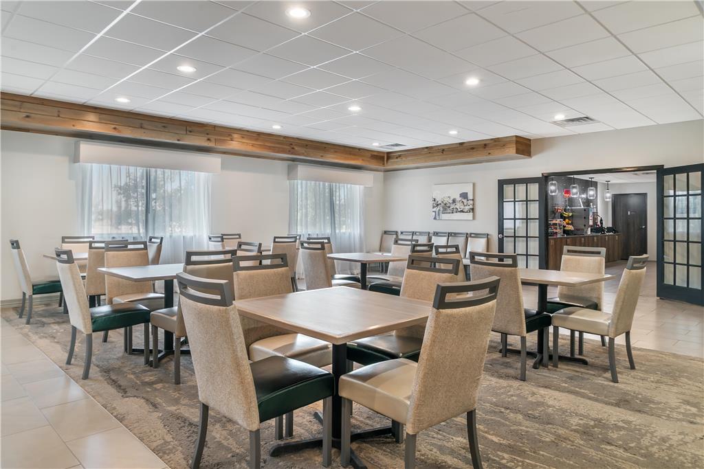 Best Western Plus Wayland Hotel - photo 33