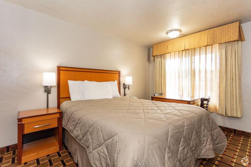 Anchor Bay Inn By OYO Reedsport - photo 9