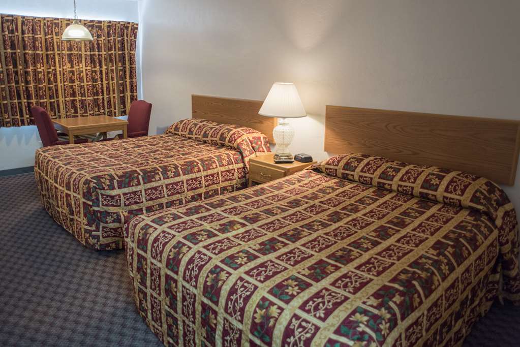 Motel 8 Rock Springs - photo 11