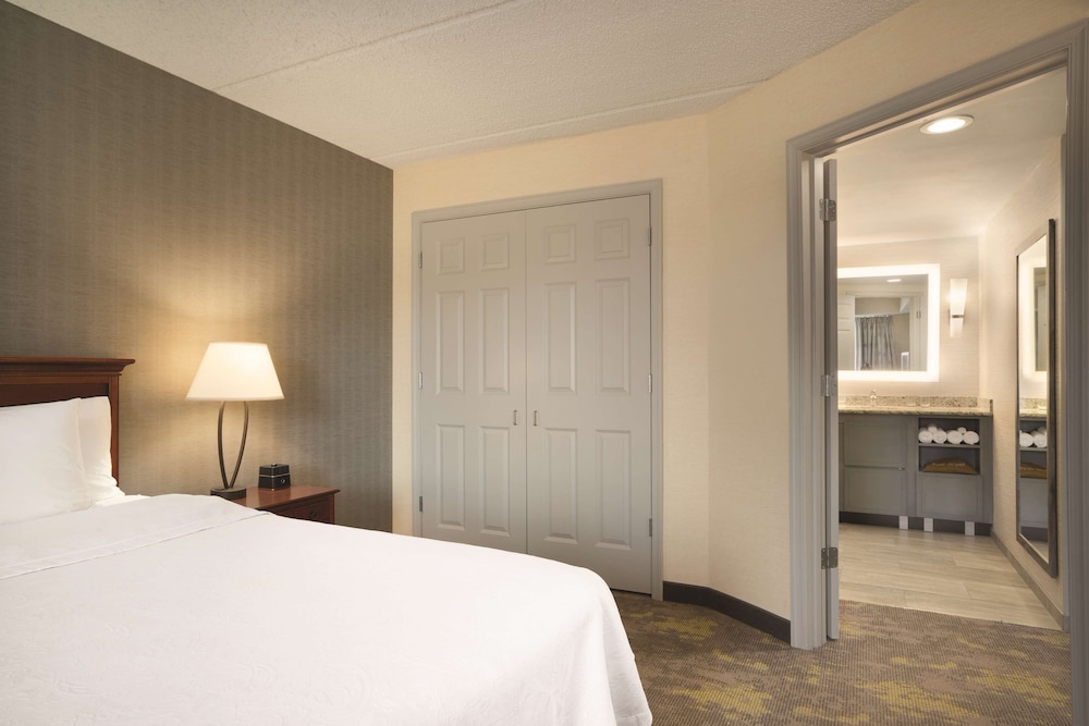 Homewood Suites by Hilton Williamsburg - photo 12