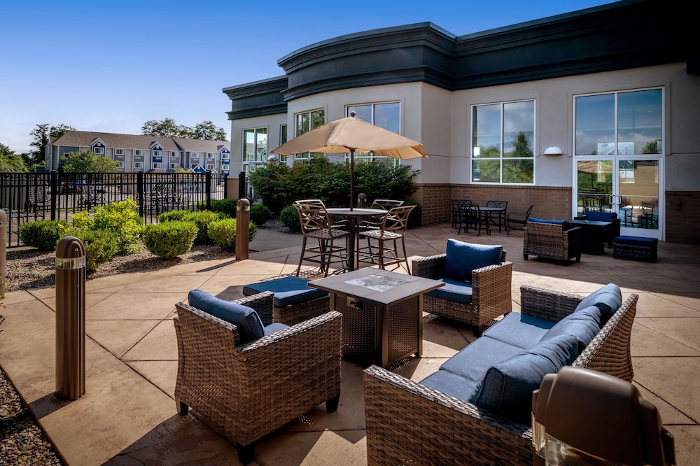 Holiday Inn Hotel & Suites Beckley by IHG - photo 41