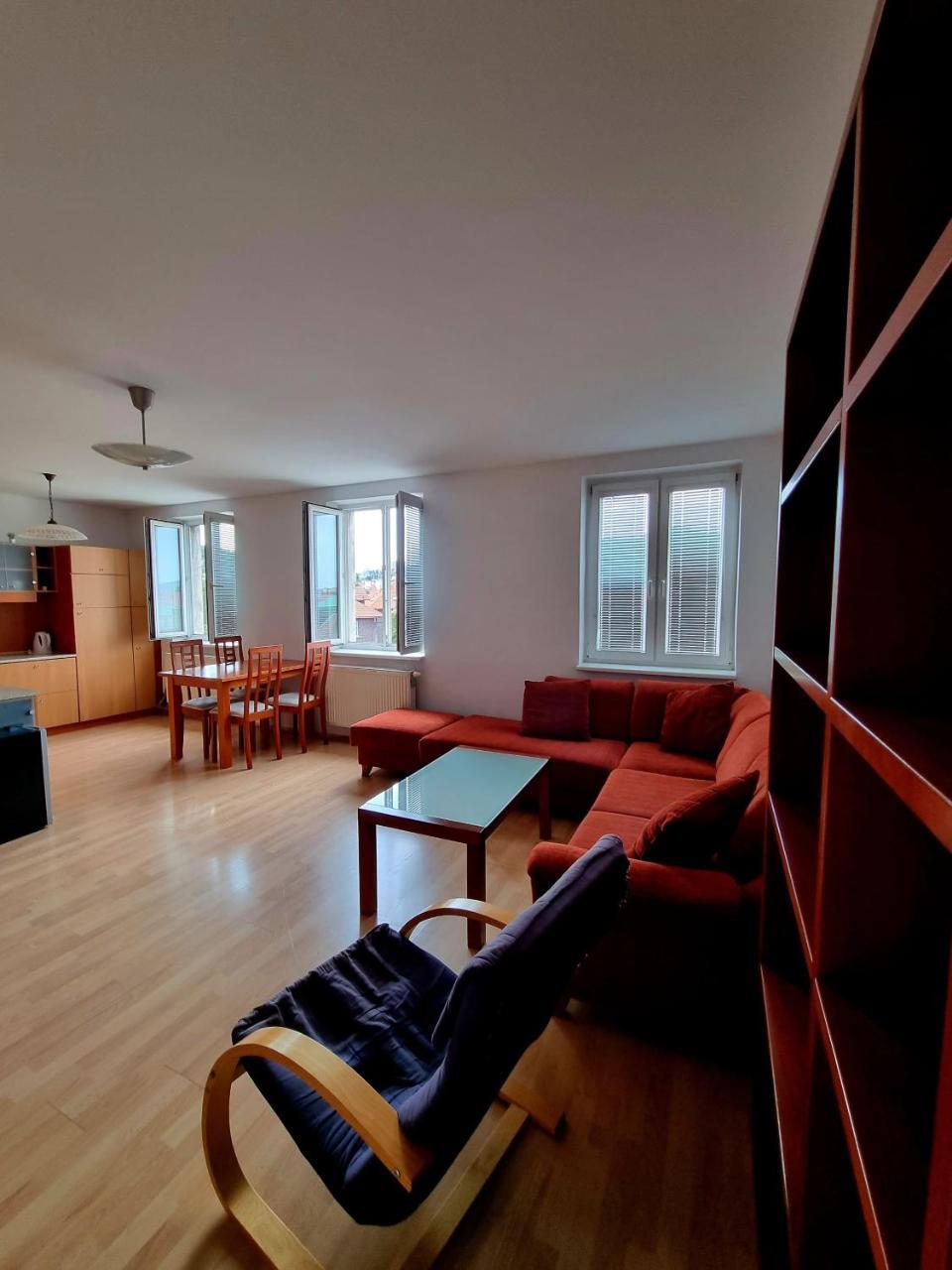 3 room Apartment near the train station and center — 4-Star Luxury Hotel in Bratislava, Slovakia