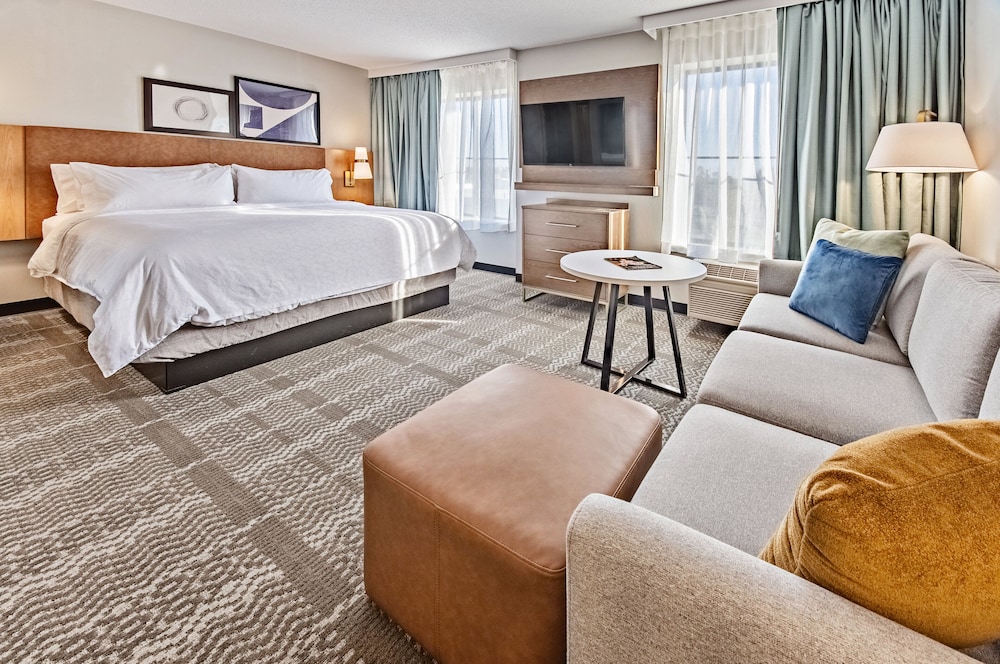 Staybridge Suites Cedar Rapids North by IHG - photo 13