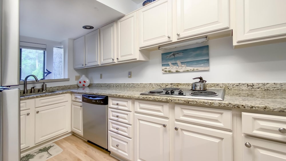 2424 Inland Harbour at The Sea Pines Resort - photo 4
