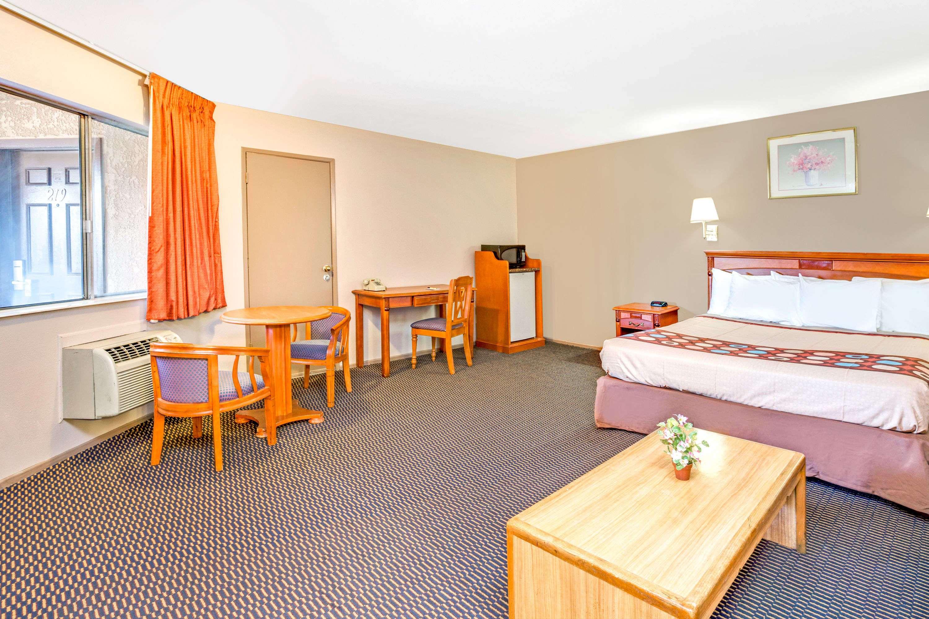 Super 8 by Wyndham Upland Ontario CA - photo 12