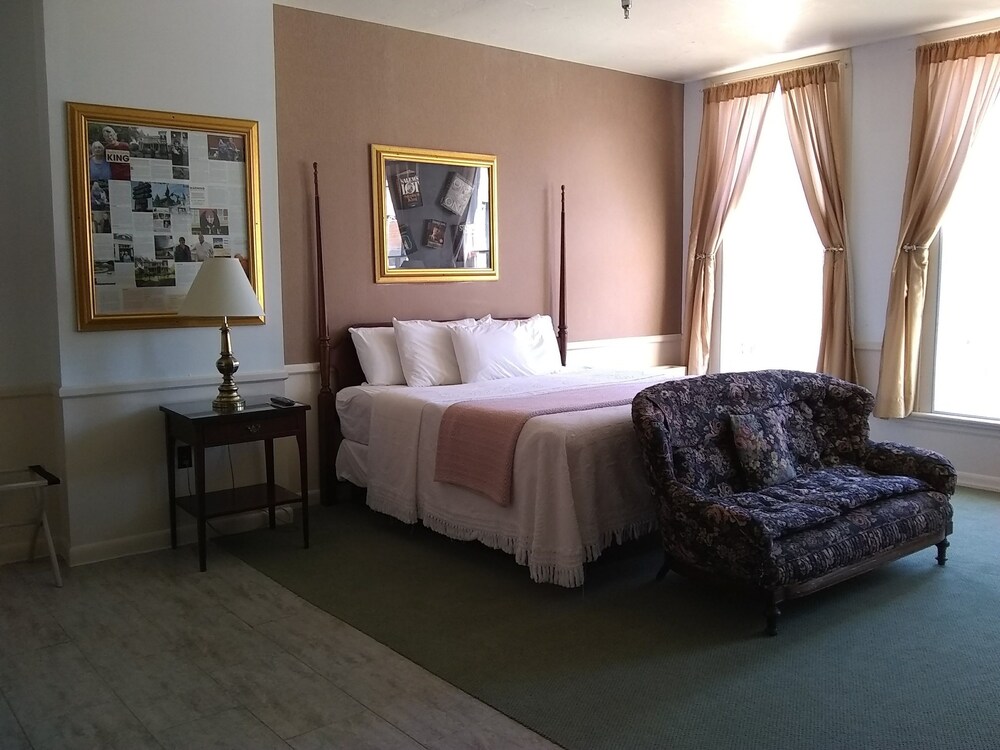The Charles Inn at Vacationland Inns - photo 61