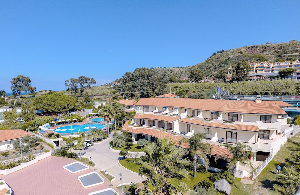 Hotel Scoglio del Leone — hotel in Zambrone