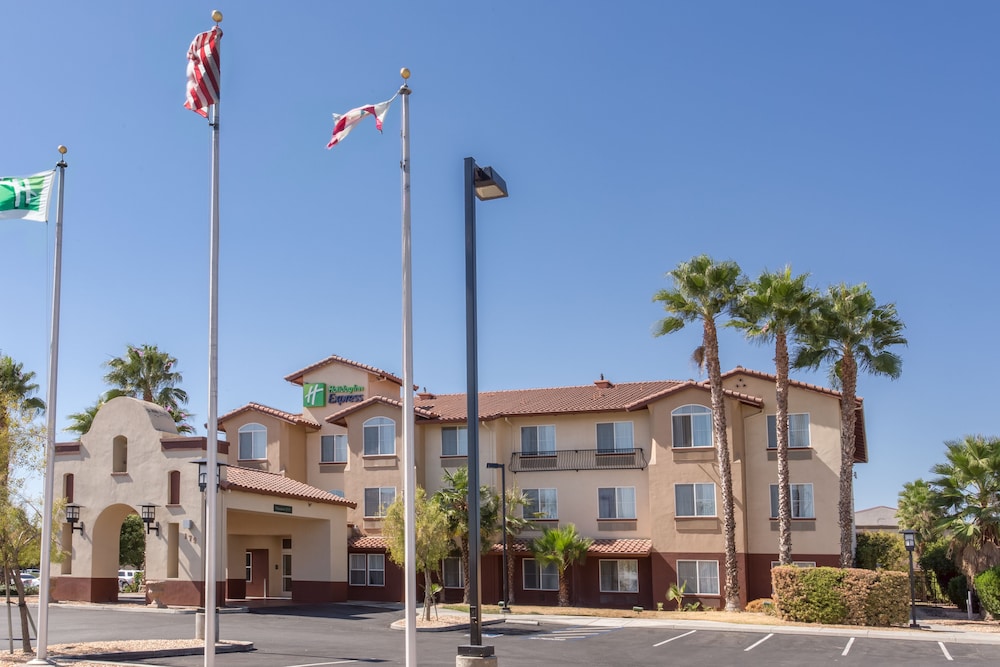 Holiday Inn Express Hotel & Suites Manteca by IHG in Manteca, United States