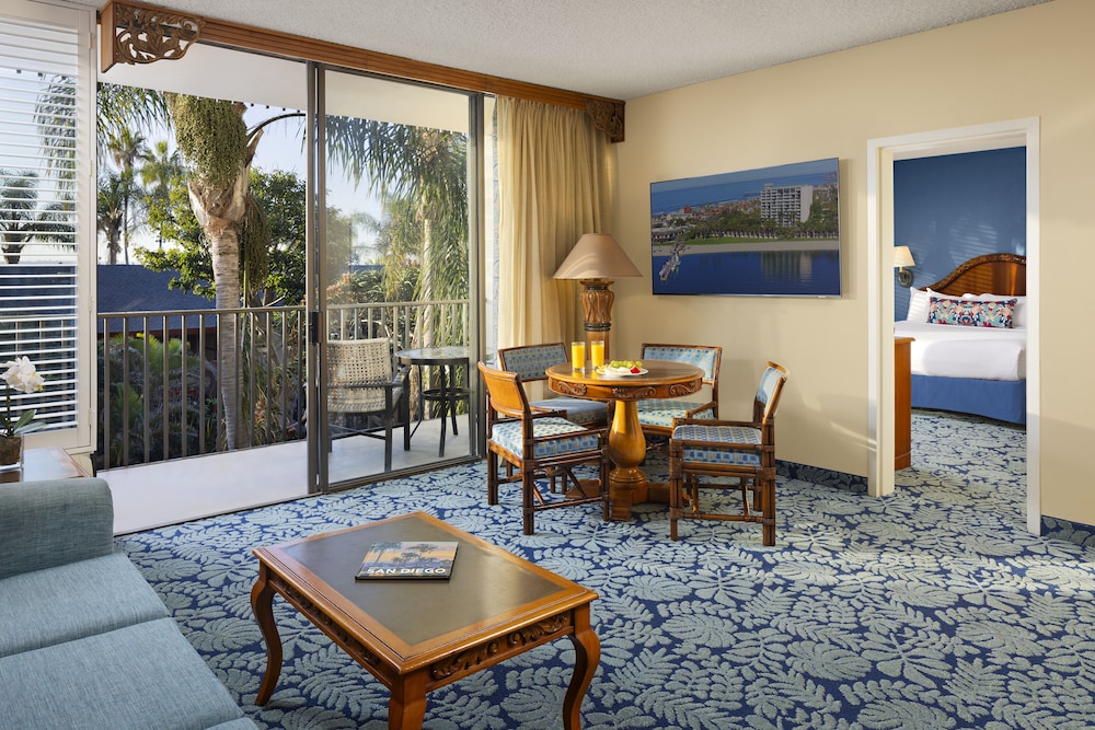 Catamaran Resort and Spa - photo 11