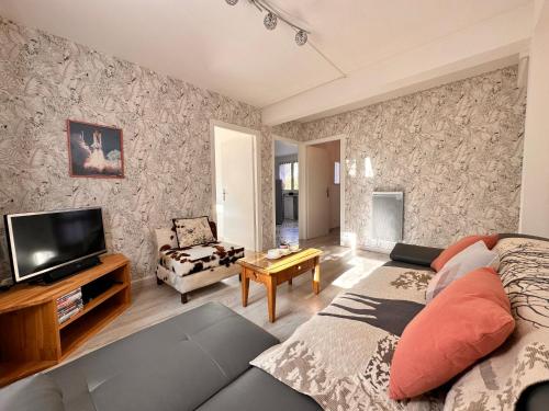 Le Canard Qui Rit — hotel in Beaulieu-Sur-Dordogne