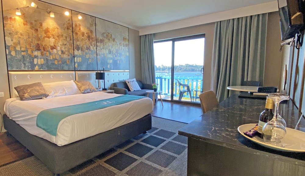 Mariners on the Waterfront - last minute hotel in Batemans Bay