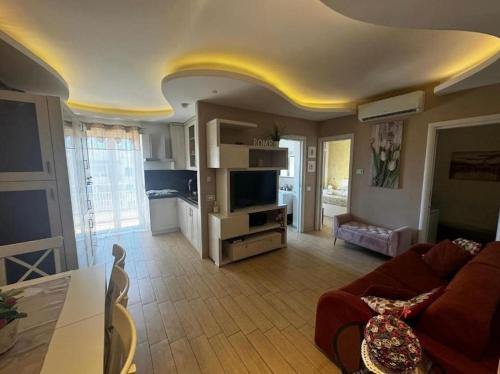 EmmanuEle House Roma Tuscolana — 4-Star Luxury Hotel in Rome, Italy