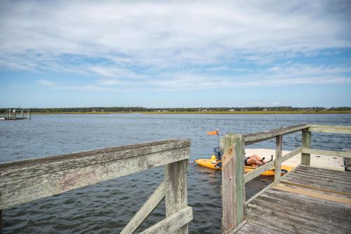 Sound Bite by Oak Island Accommodations - photo 20