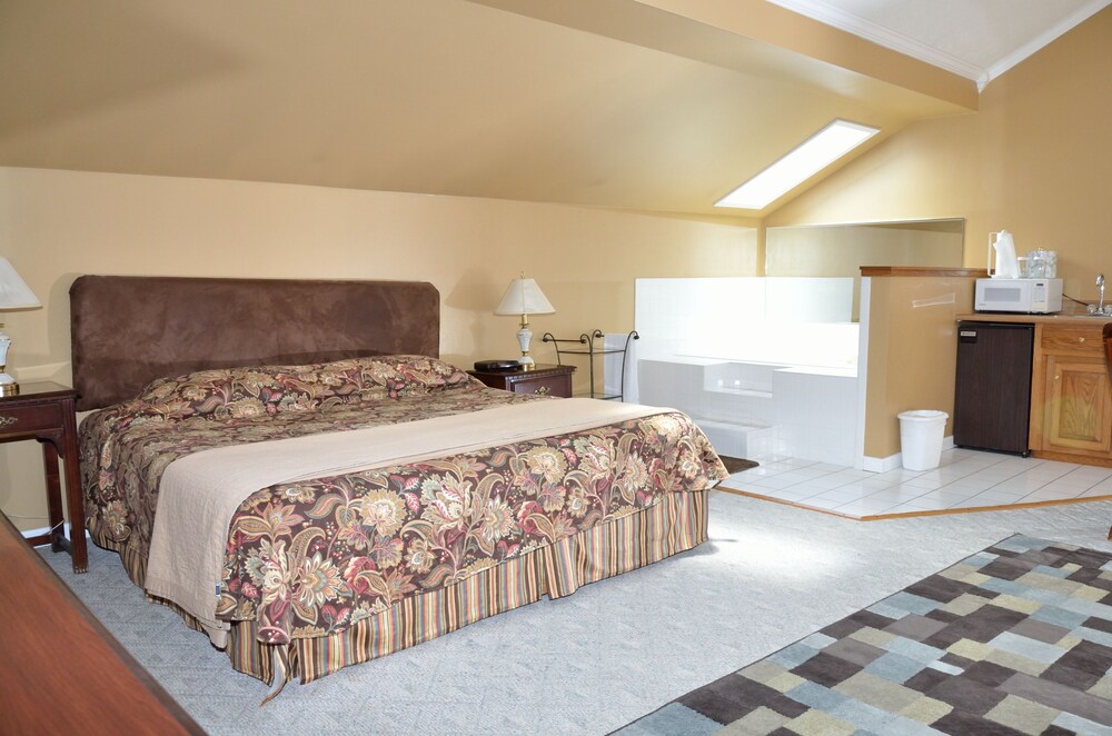 Four Seasons Country Inn - photo 2