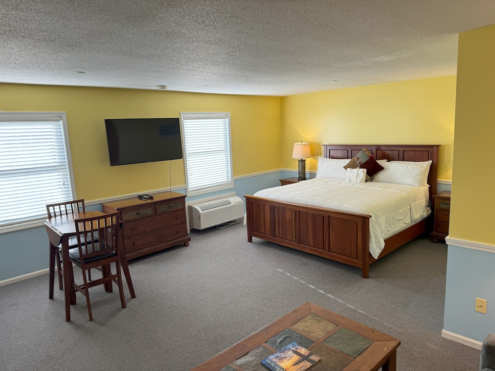 Old Harbor Inn - photo 151