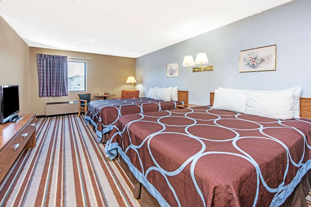 Super 8 by Wyndham Sullivan - photo 3