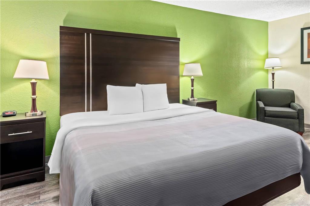 Quality Inn & Suites Granbury - photo 21