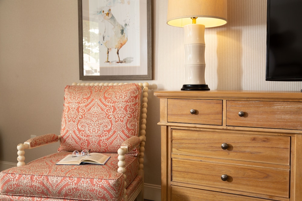 Refuge Inn - photo 27