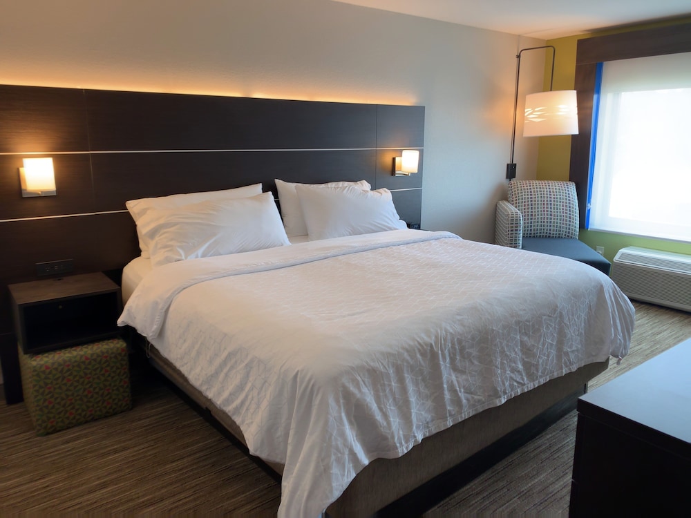 Holiday Inn Express & Suites Exmore Eastern Shore by IHG - photo 14