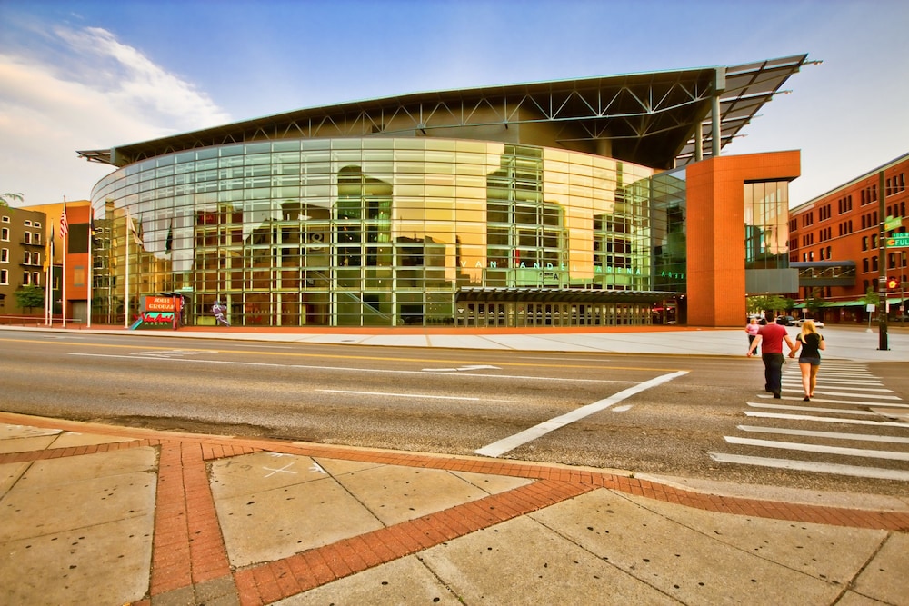 Holiday Inn Grand Rapids Downtown by IHG - photo 100
