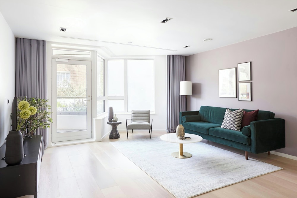 Sonder Aird House — 4-Star Luxury Hotel in London, United Kingdom