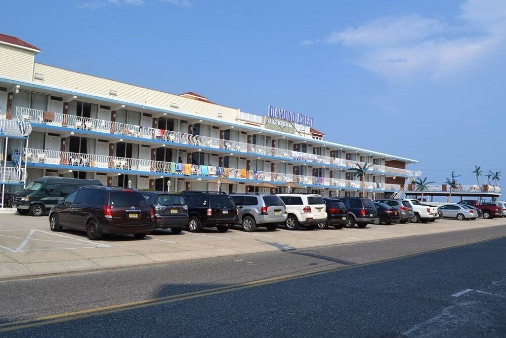 Diamond Crest Motel - photo 35