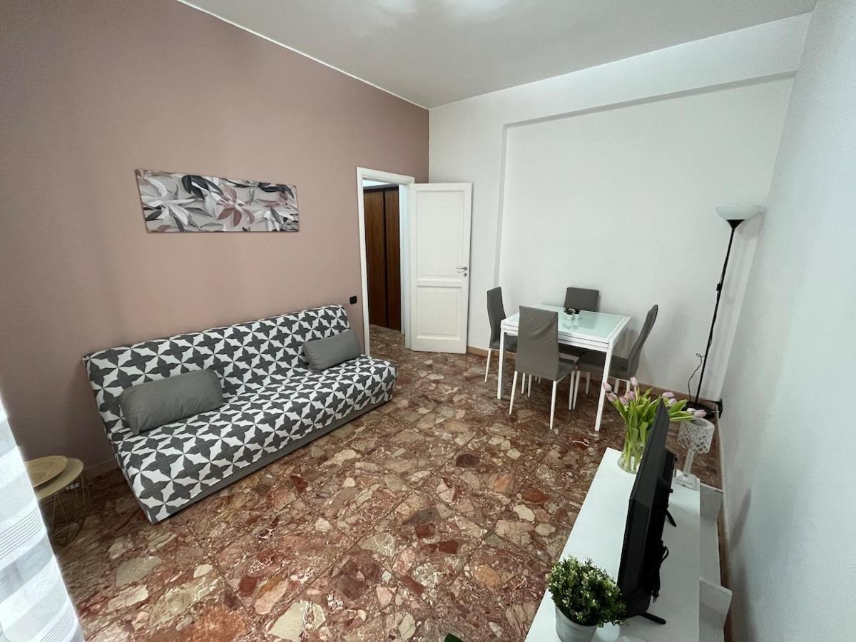Civico 10 Home — 4-Star Luxury Hotel in Rome, Italy