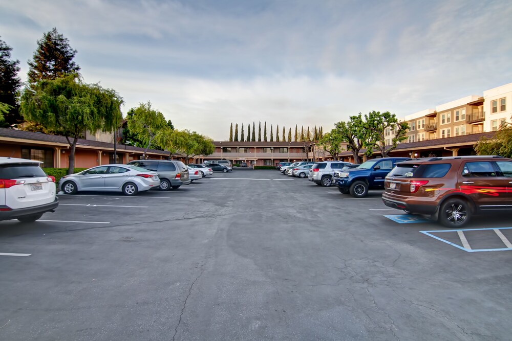 Pacific Inn of Redwood City - photo 76