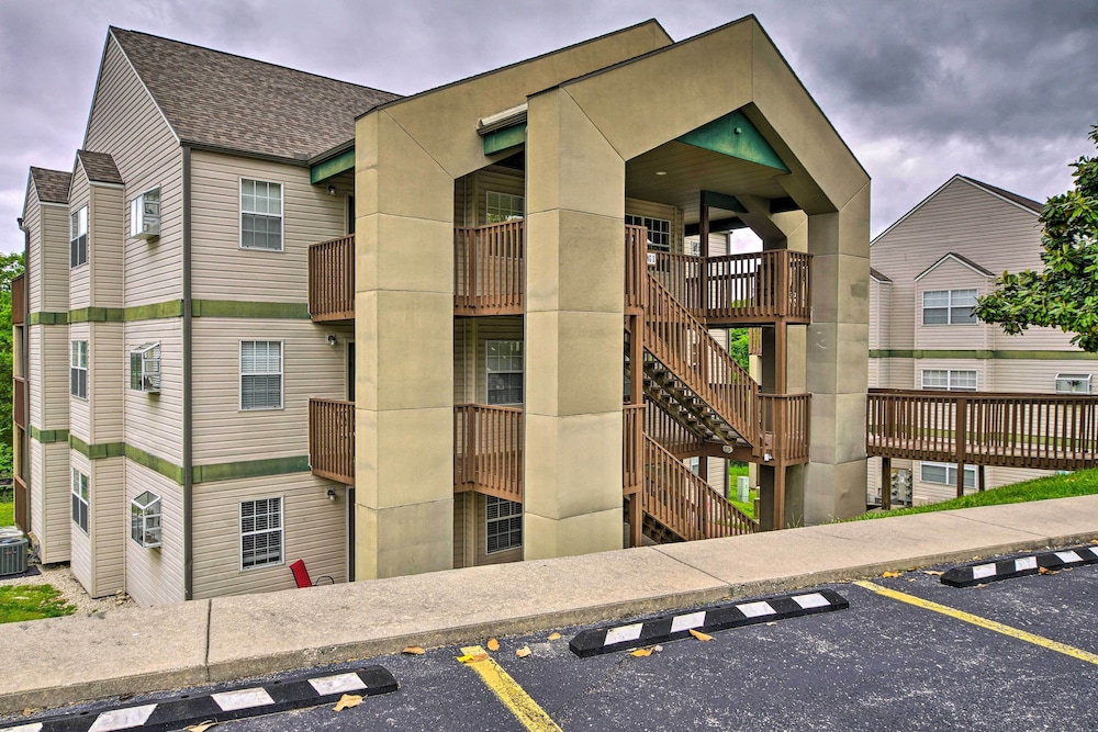 Branson Condo w Lake Access Resort Amenities - photo 40