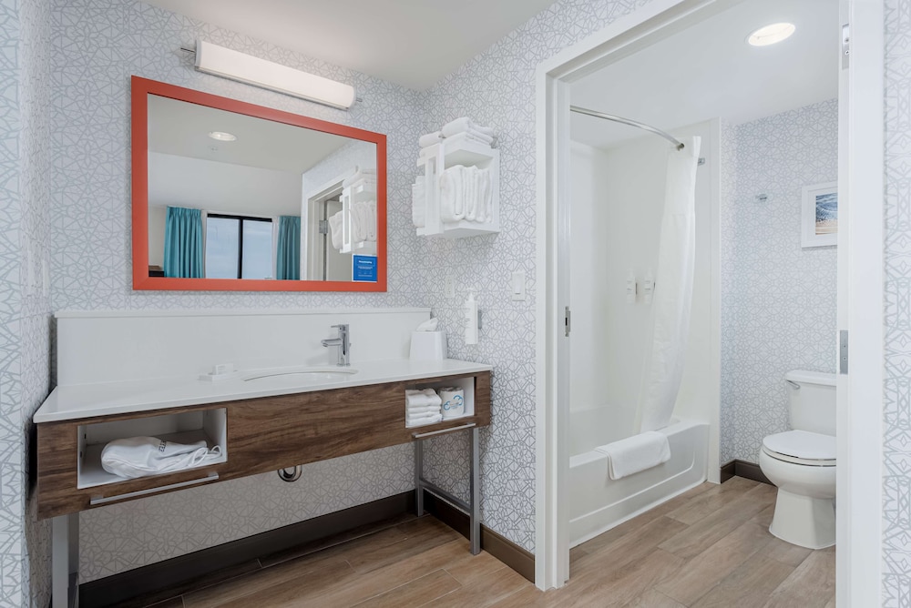 Hampton Inn & Suites Orange Beach Gulf Front - photo 43
