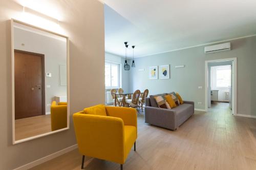 YouHosty Solari 43 — 4-Star Luxury Hotel in Milan, Italy