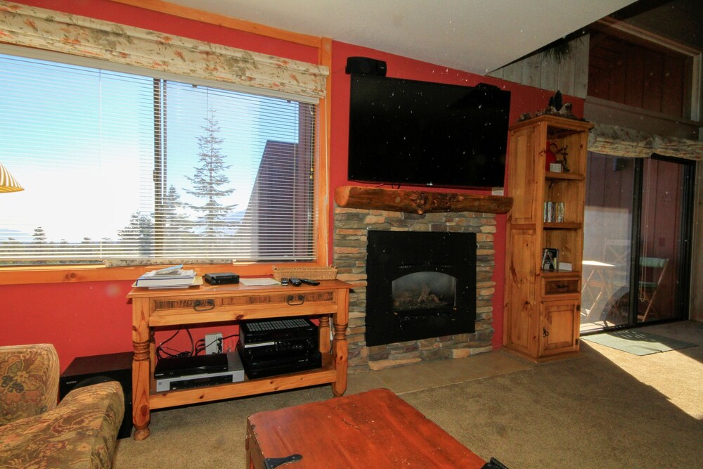 Mammoth Ski & Racquet Club #64 Pet - photo 6
