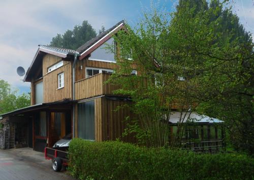 Ferienhaus Gartenblick — hotel in Dierdorf