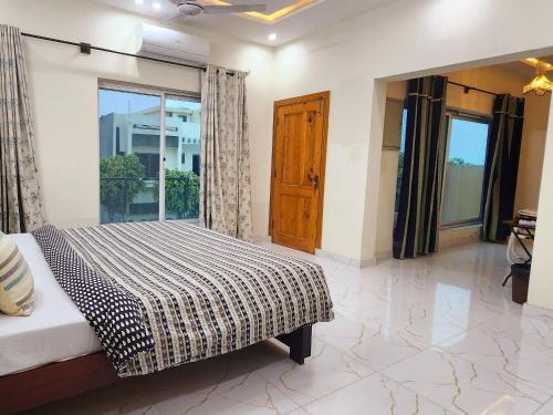 Haven Lodge 3BR Entire Portion in Bahria Enclave Islamabad — 4-Star Luxury Hotel in Islamabad, Pakistan