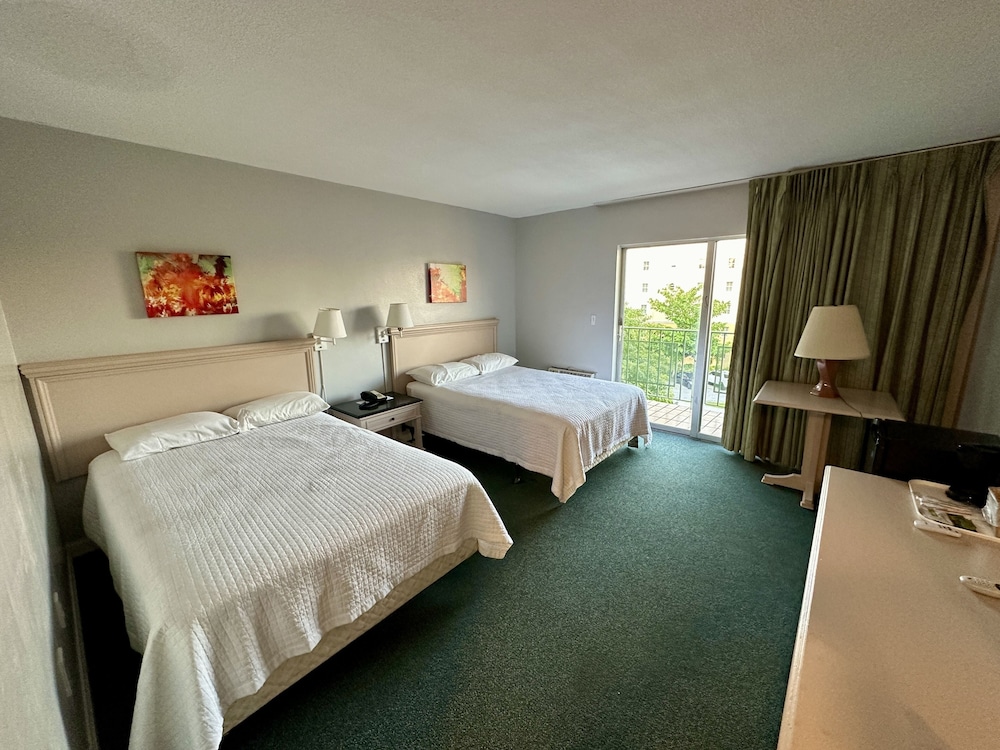 Chateaubleau Hotel - photo 20