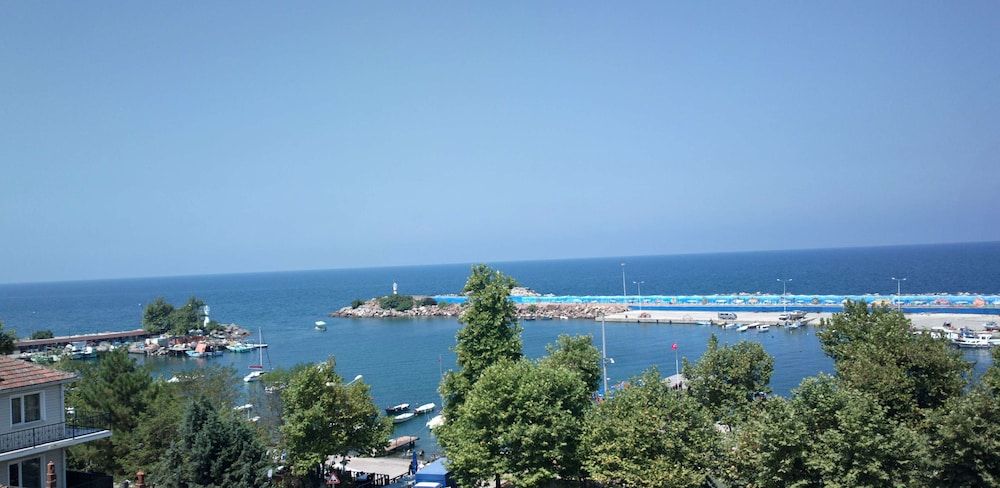 Dilay Pansiyon Gunluk Kiralk — Akcakoca